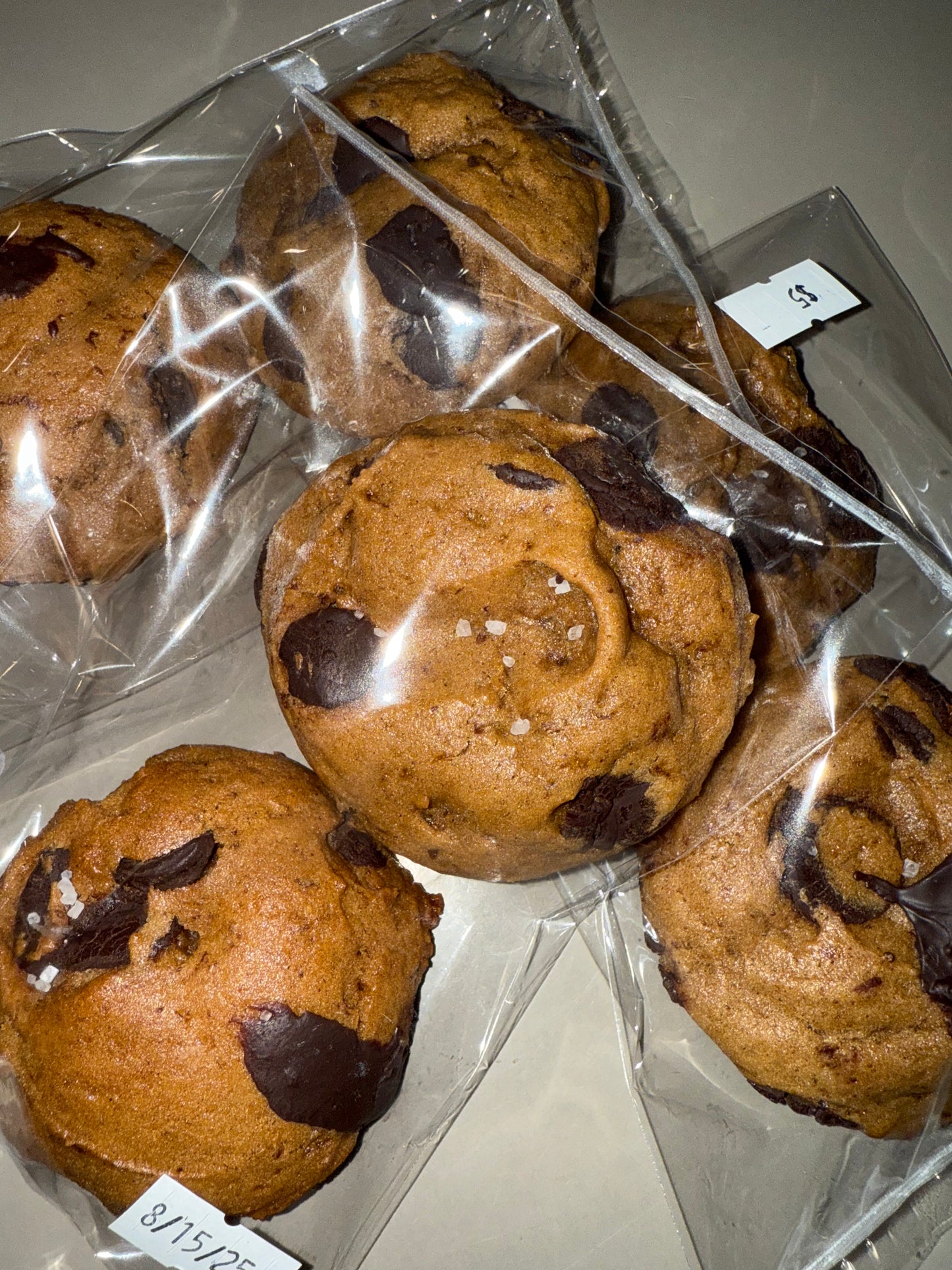 Vegan & Plant Based Banana Chocolate Chip Cookies