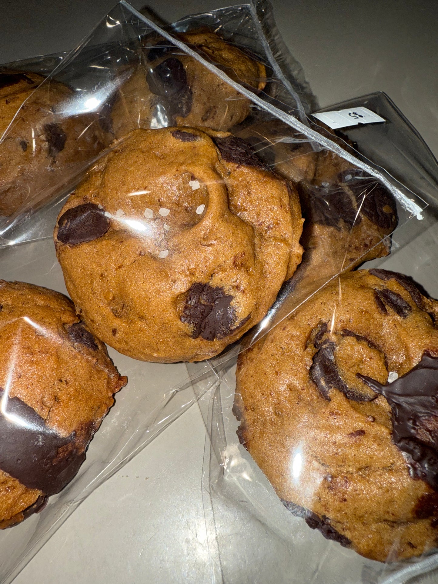 Vegan & Plant Based Banana Chocolate Chip Cookies